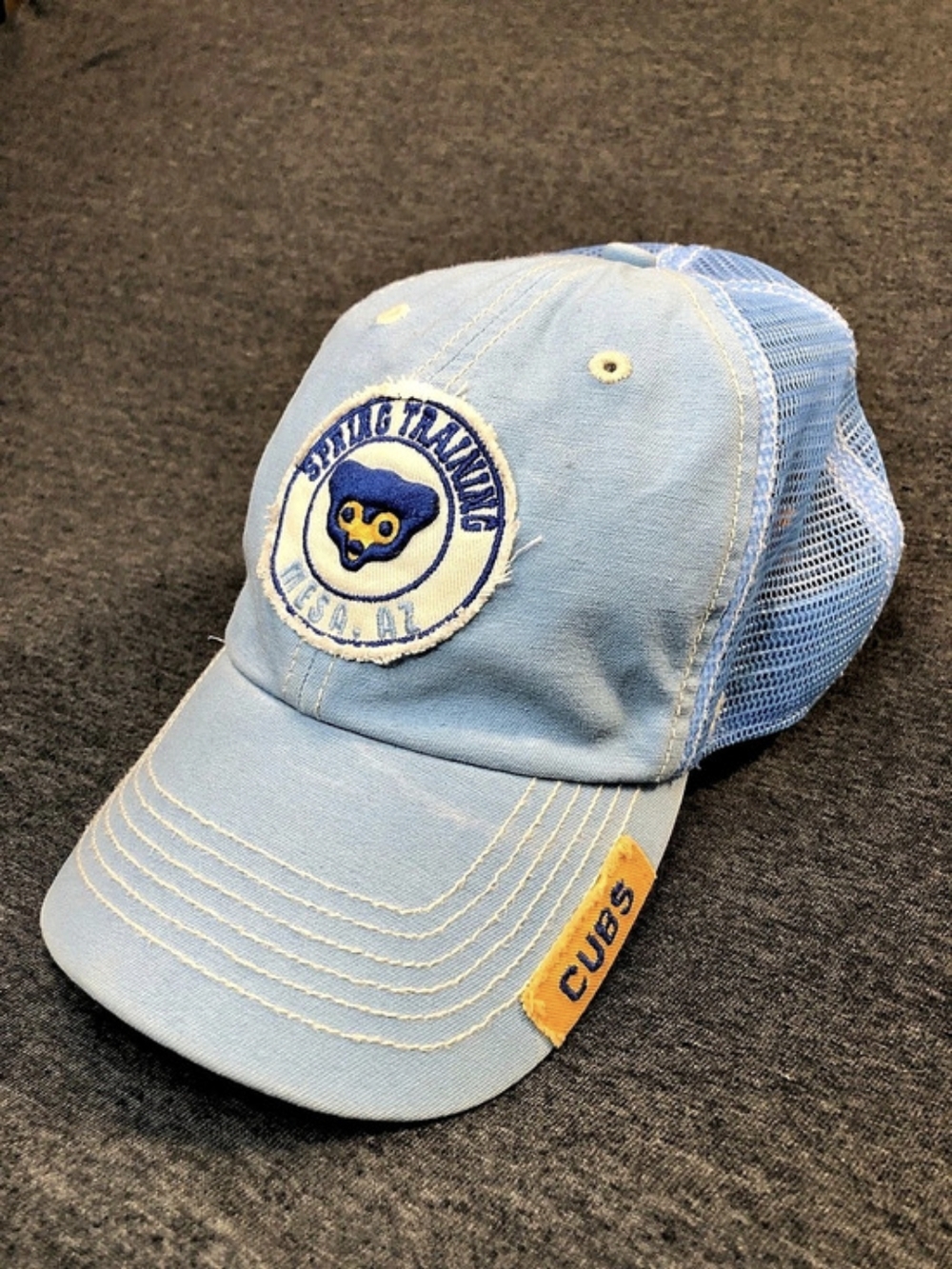 Chicago Cubs Traing Camp Trucker Hat in Lt. Blue Like New Unique Hat